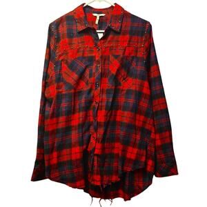 BKE red plaid flannel boyfriend button down shirt nwt size L womens